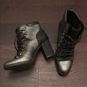 Grey metallic heeled work boots Evee